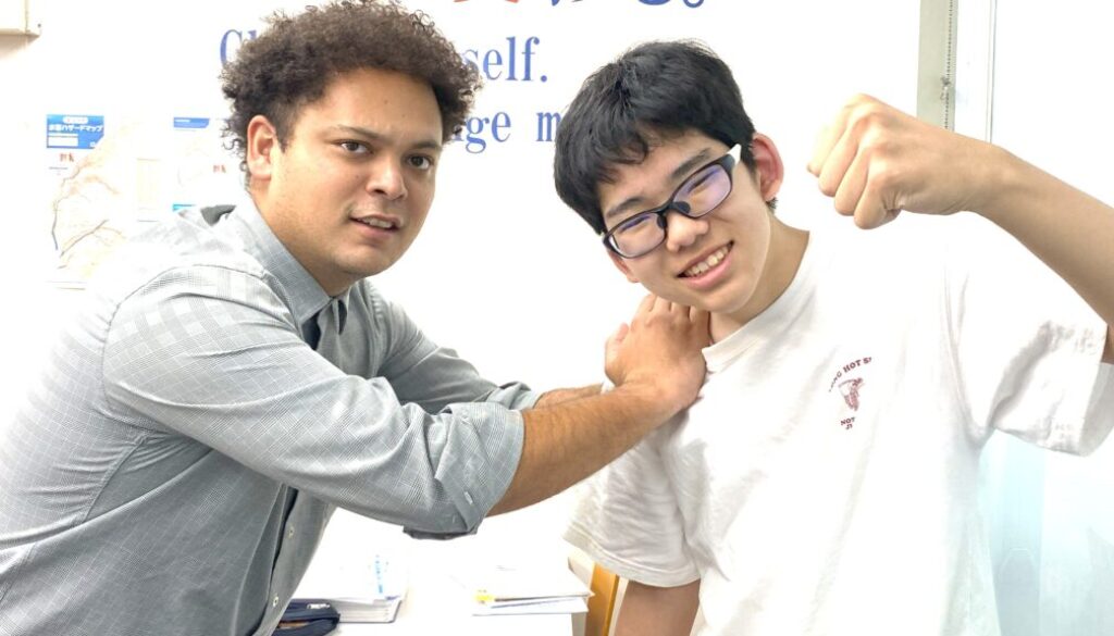 二段目左端・朝日中社会85点以上！！